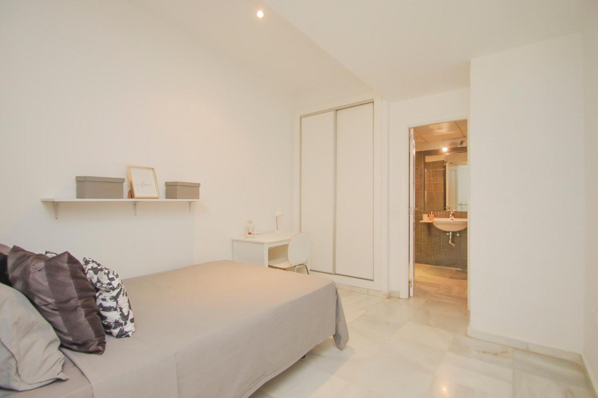 Lovely Apt In The City Center - 15M Walk Giralda Seville Exterior photo