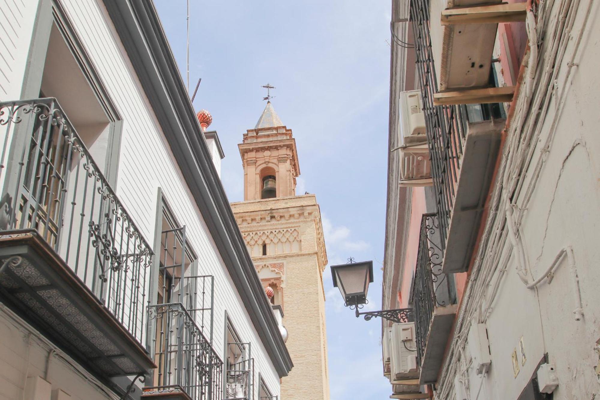 Lovely Apt In The City Center - 15M Walk Giralda Seville Exterior photo